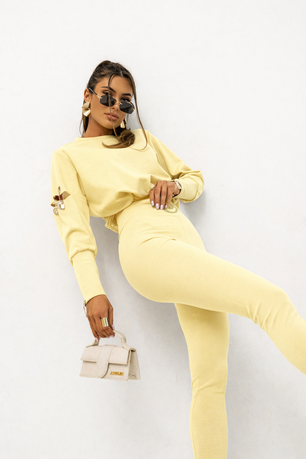 02f76a2898f1517c6fc3cd0b675abc85